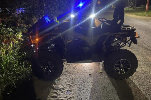 Во Владимире 39-летний водитель квадроцикла попал в больницу после столкновения с деревом