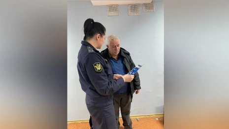 Во Владимирской области жители попытались пронести в суды ножи, боеприпасы и электрошокеры