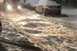 Бастрыкин поручил завести уголовное дело из-за разбитой дороги к школе №32 во Владимире