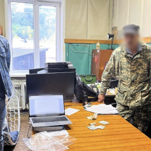 В Гороховце мигрант пытался откупиться от полицейского за 200 долларов