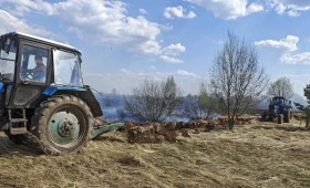 В селе под Гороховцом загоревшаяся трава едва не уничтожила населенный пункт