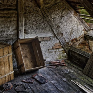 Глава СКР взял на контроль ситуацию с аварийными домами в Лакинске