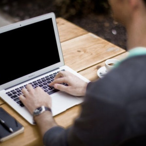 Владимирцам без опыта пообещали приличную зарплату