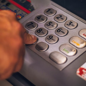 Во Владимирской области на банковских счетах жителей насчитали 252 млрд рублей