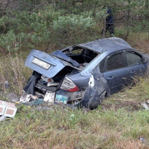 Под Александровом иномарка улетела в кювет: пострадали двое
