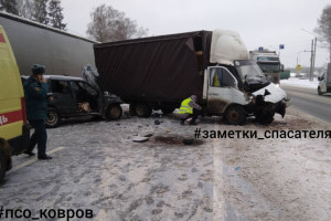 Жители Ивановской области пострадали в массовой аварии на владимирской трассе М-7