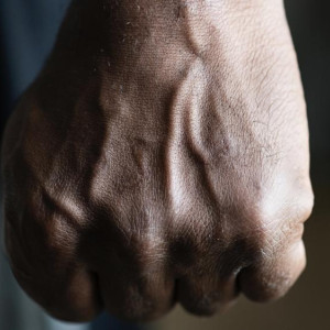 Бастрыкин взял на контроль историю с массовой дракой с мигрантами в Карабаново