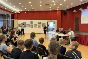 Владимирские госавтоинспекторы провели квест для юных пешеходов и велосипедистов