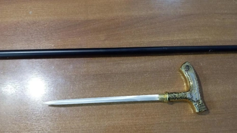 Во Владимире мужчина пытался пронести 30-сантиметровый клинок в суд