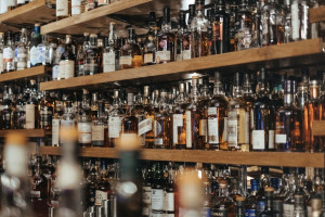 Во Владимирской области на День молодежи запретят продавать алкоголь