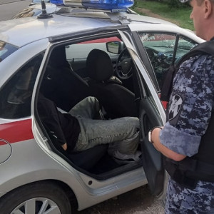 Росгвардейцы задержали 26-летнего парня при попытке обнести табачный магазин во Владимире
