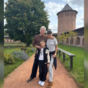Дмитрий Песков вместе с семьей посетил Суздаль