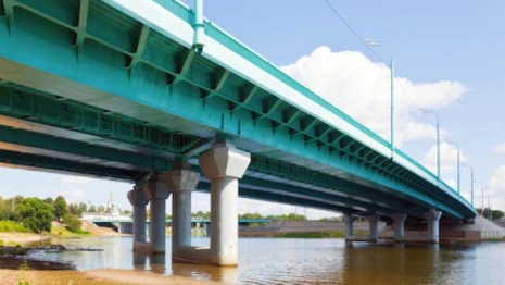 Строителям моста через Оку на М-12 под Муромом задержали зарплату на 154 дней