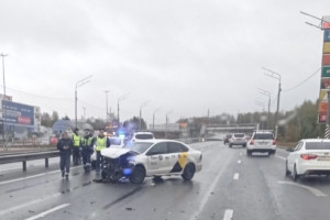 На Пекинке во Владимире таксист попал в ДТП