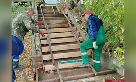 Во Владимире начали ремонт лестниц на улицах Мира и Муромской 
