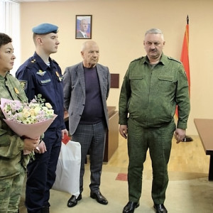 Во Владимире наградили участников спецоперации