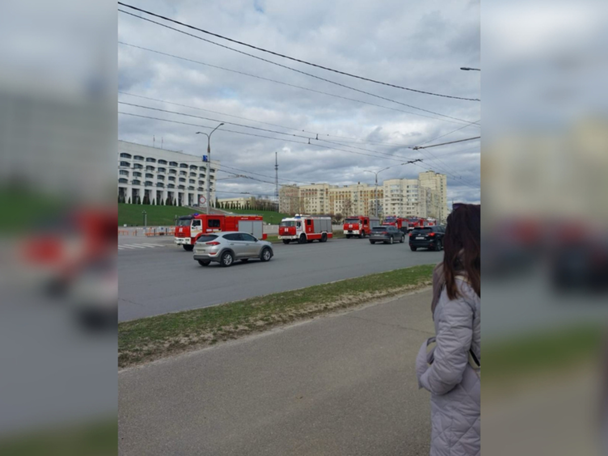 Что известно о взрывах коктейлей Молотова у Белого дома во Владимире - День  во Владимире