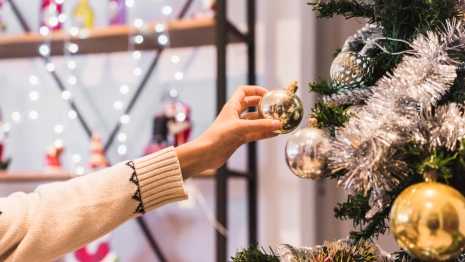 45% россиян решили отказаться от просмотра новогодних огоньков