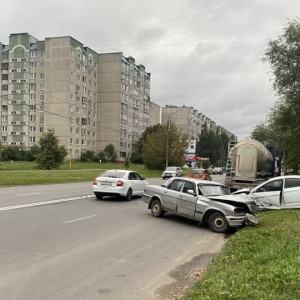 Во Владимире пьяный водитель «Волги» спровоцировал ДТП с иномаркой