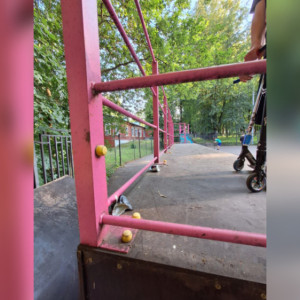 В Кольчугино оказались разрушены все благоустроенные скверы и детские площадки
