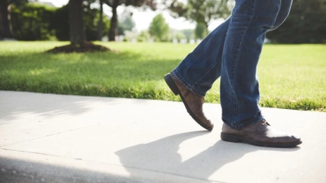 В крупном городе Владимирской области администрацию заставили оборудовать тротуары