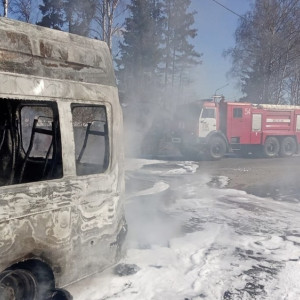 В Ковровском районе сгорел микроавтобус