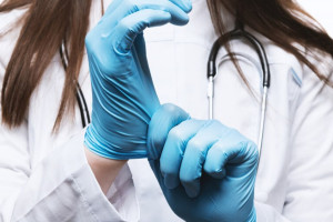 Владимирский минздрав дал график работы больниц и поликлиник в новогодние каникулы