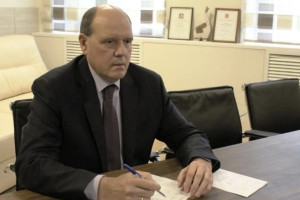 Владимирский экс-министр здравоохранения заявил, что ему «подбросили» 100 тыс. рублей