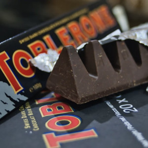 Владимирский завод уберет знаменитую гору с этикетки швейцарского шоколада