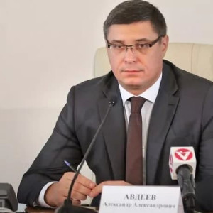 Губернатор Владимирской области повысил себе зарплату