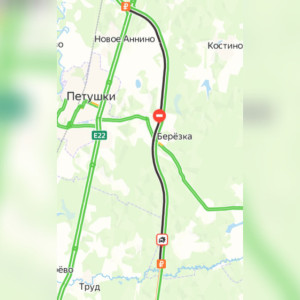 Трассу М-12 под Петушками перекрыли из-за аварии с фурой и легковушкой