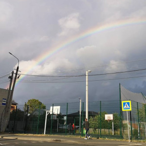 Жителей Владимира пятничным вечером порадовала радуга
