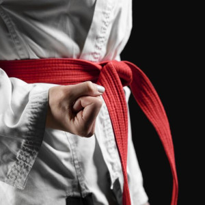 Во Владимирской области мастер спорта со скандалом уволился из школы