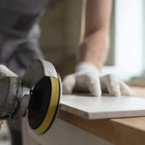 В Киржаче потребовали возбудить уголовное дело из-за ремонта входа в поликлинику