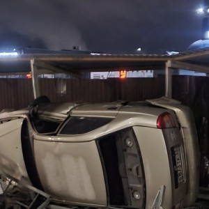 Во Владимире две машины перевернулись у «Тандема»