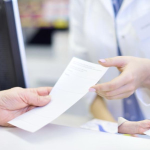 В Меленках тяжелобольного 10-летнего ребенка оставили без жизненно важных лекарств