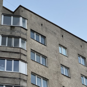 В Муроме 2-летний и 3-летний дети выпали из окна