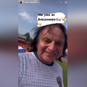 Во Владимире звезды эстрады устроили променад перед концертом ко Дню города