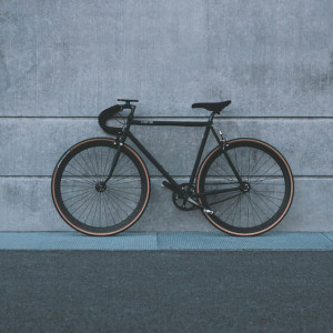 Иномарка сбила 72-летнего велосипедиста во Владимирской области