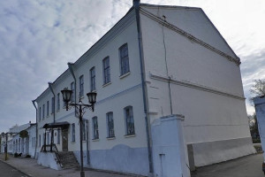 В Суздале обвалился фасад дома 19-го века