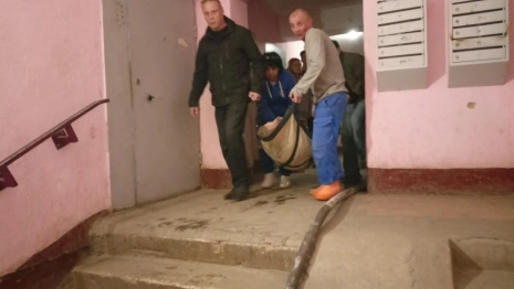 Пострадавшая при пожаре в Коврове женщина отравилась угарным газом