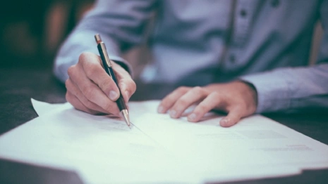 Во Владимире на подрядчика завели уголовное дело после ремонта школы