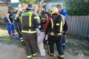 Во Владимире на пожаре спасли пожилую женщину