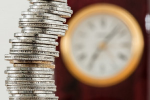 Во Владимире пенсионерке выплатят пенсию в 1 млн рублей 