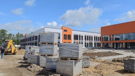 Строительство крупнейшей во Владимирской области школы завершат в 2025 году