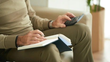 Во Владимирской области с 1 апреля увеличат соцвыплаты