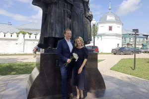 Патриарх Кирилл благословил брак владимирского депутата и чемпионки мира в Муроме в 2018-м