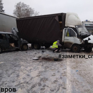 Жители Ивановской области пострадали в массовой аварии на владимирской трассе М-7