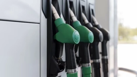 На проходящей через Владимирскую область трассе М-12 выросли очереди на заправках