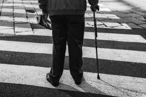 В Муроме «черные риелторы» отправили 86-летнего пенсионера в дом престарелых